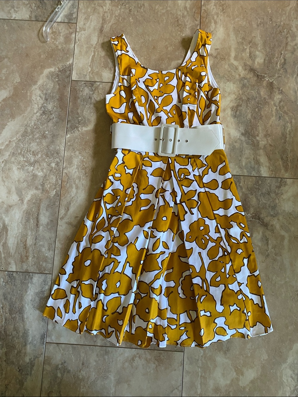 OC by Oleg Cassini White and Mustard Floral Midi Dress with Wide White Belt